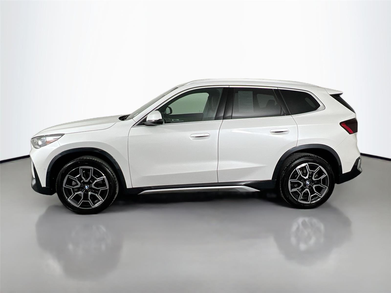 2025 Bmw X1 XDrive28i photo 3