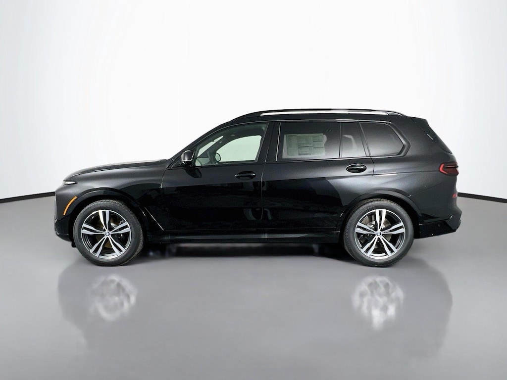 New 2027 BMW X7 M60i SUV