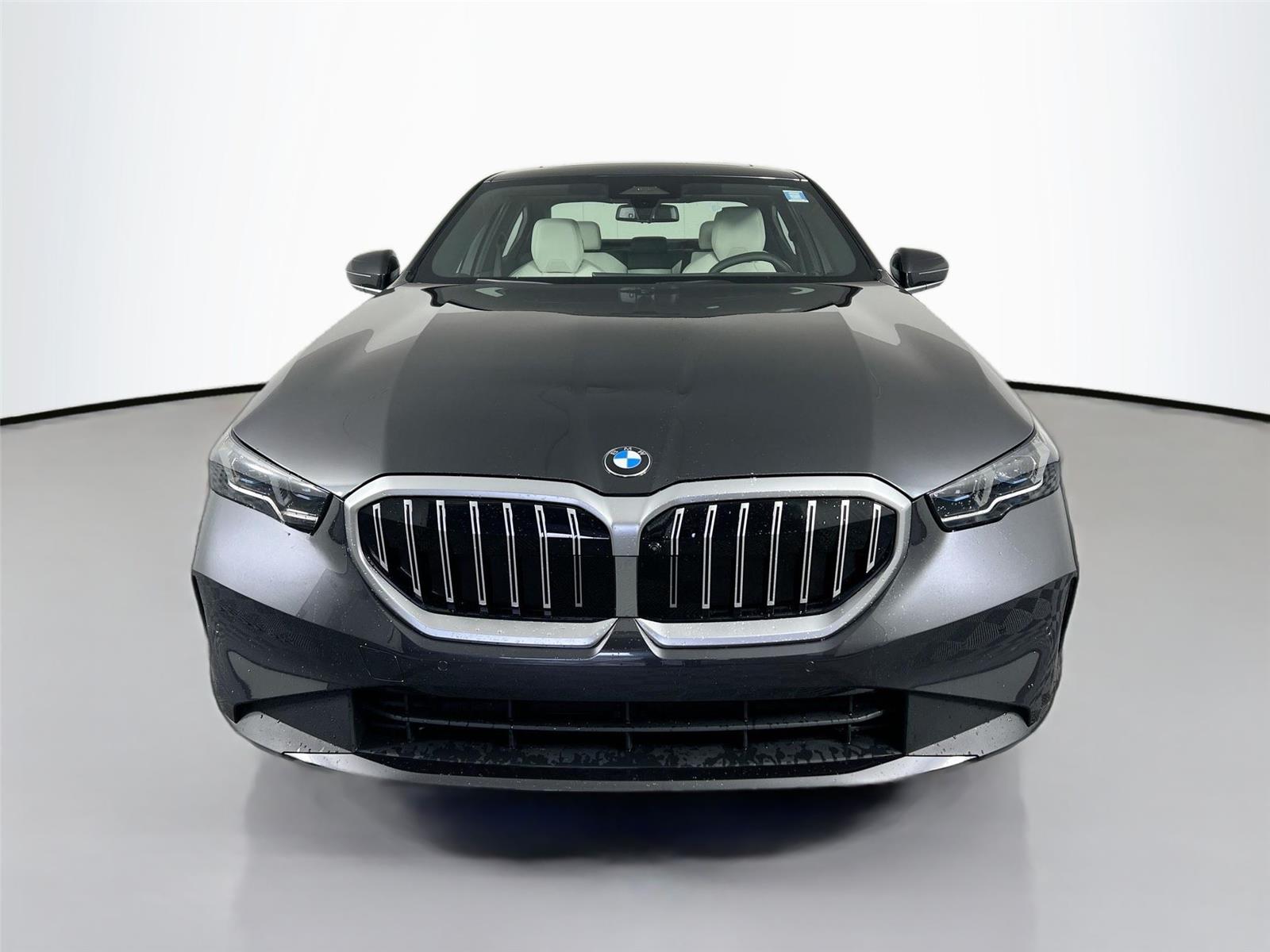2026 BMW 5 Series 530i - Photo 9