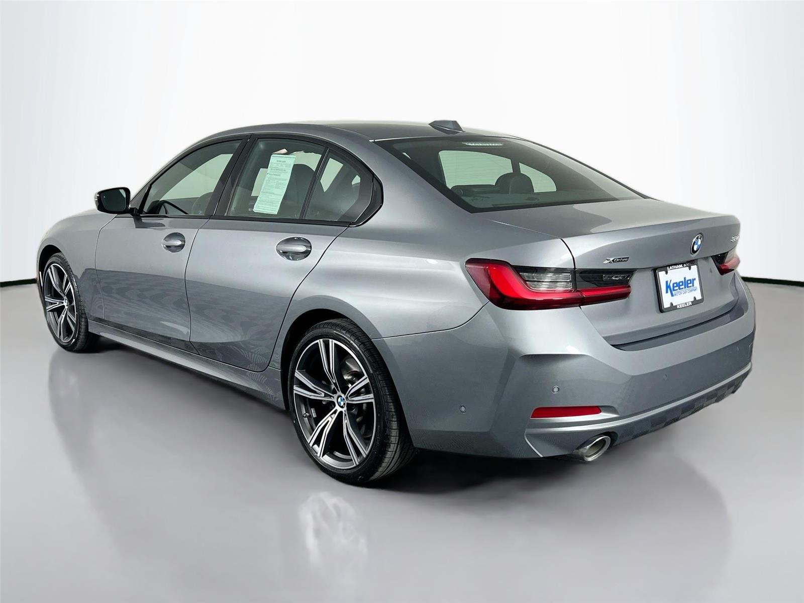 2023 Bmw 330i xDrive photo 4