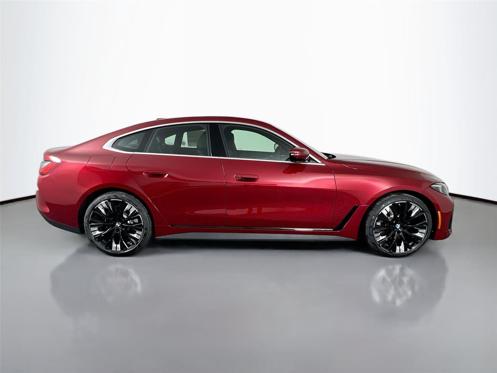 2026 BMW 4 Series 430i - Photo 7