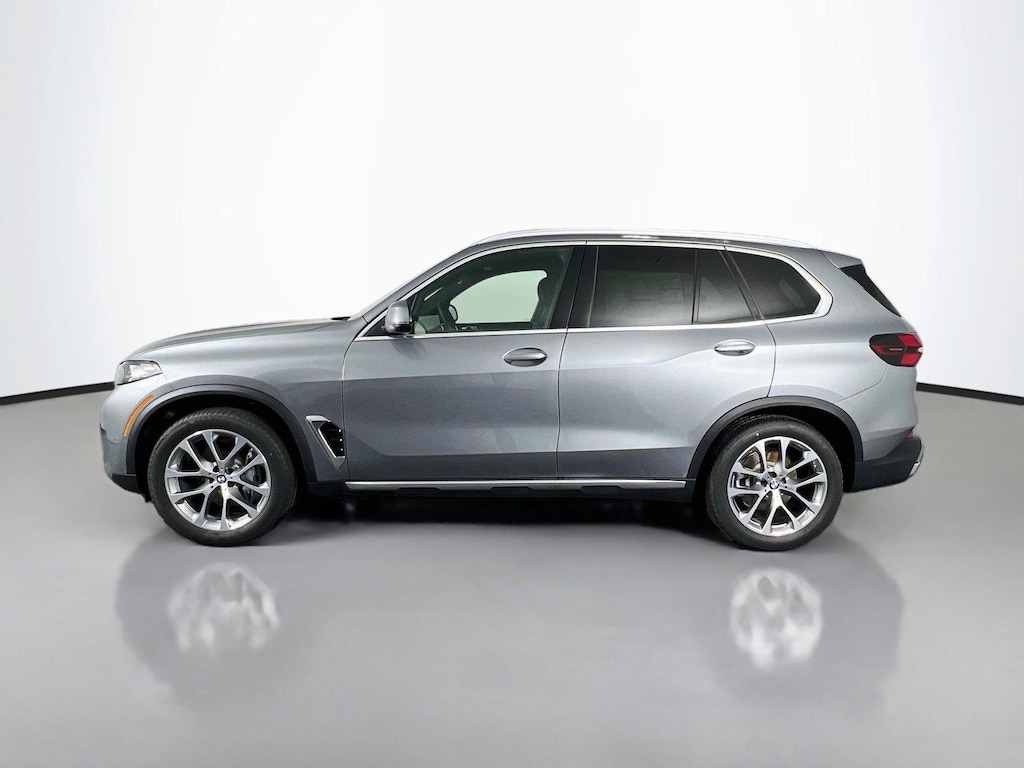 New 2026 BMW X5 xDrive40i SUV