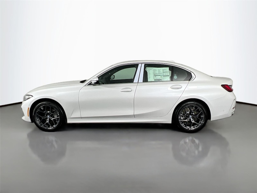 New 2026 BMW 330i xDrive Sedan