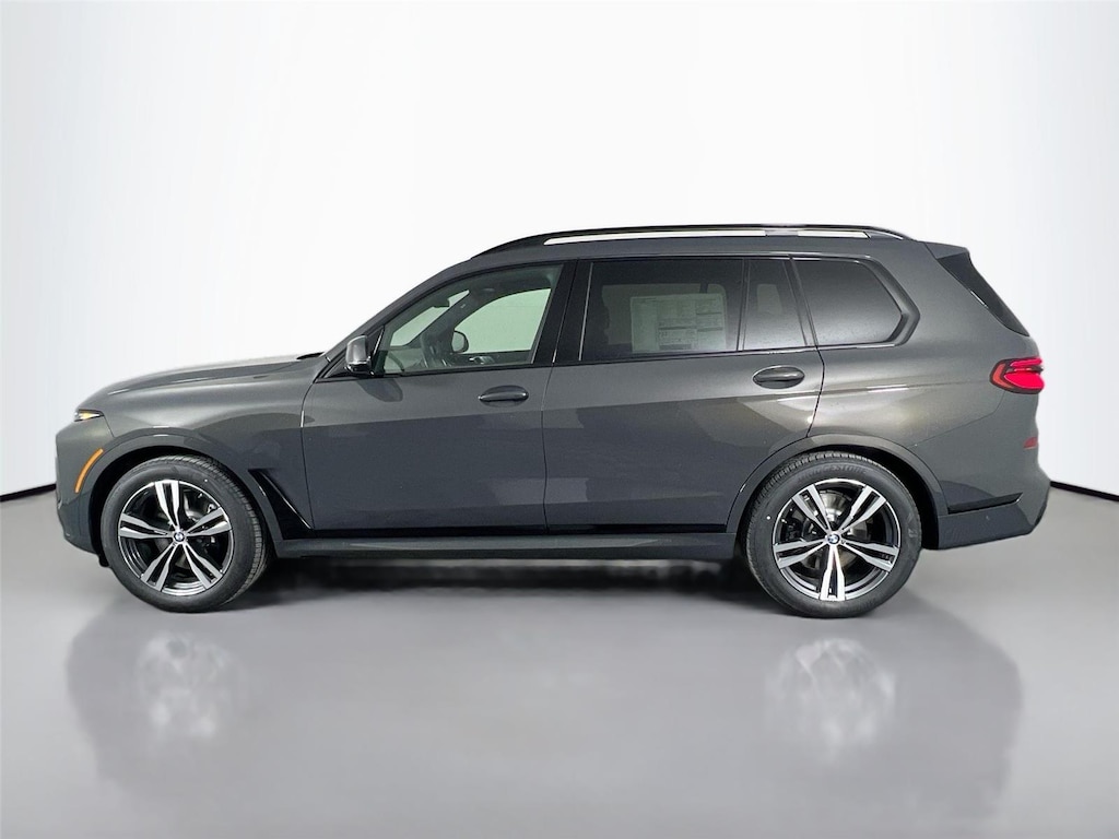 New 2026 BMW X7 xDrive40i SUV