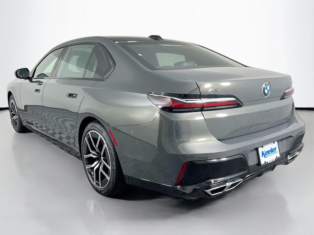 Used 2026 BMW 760i xDrive Sedan