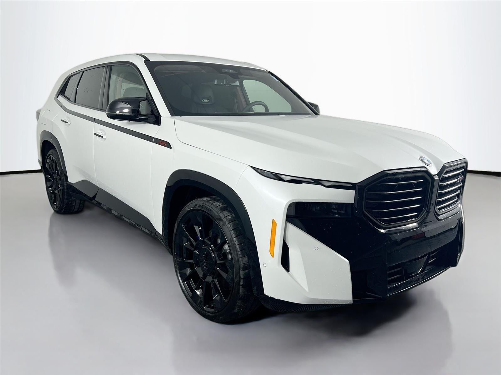 2026 BMW XM Base - Photo 8