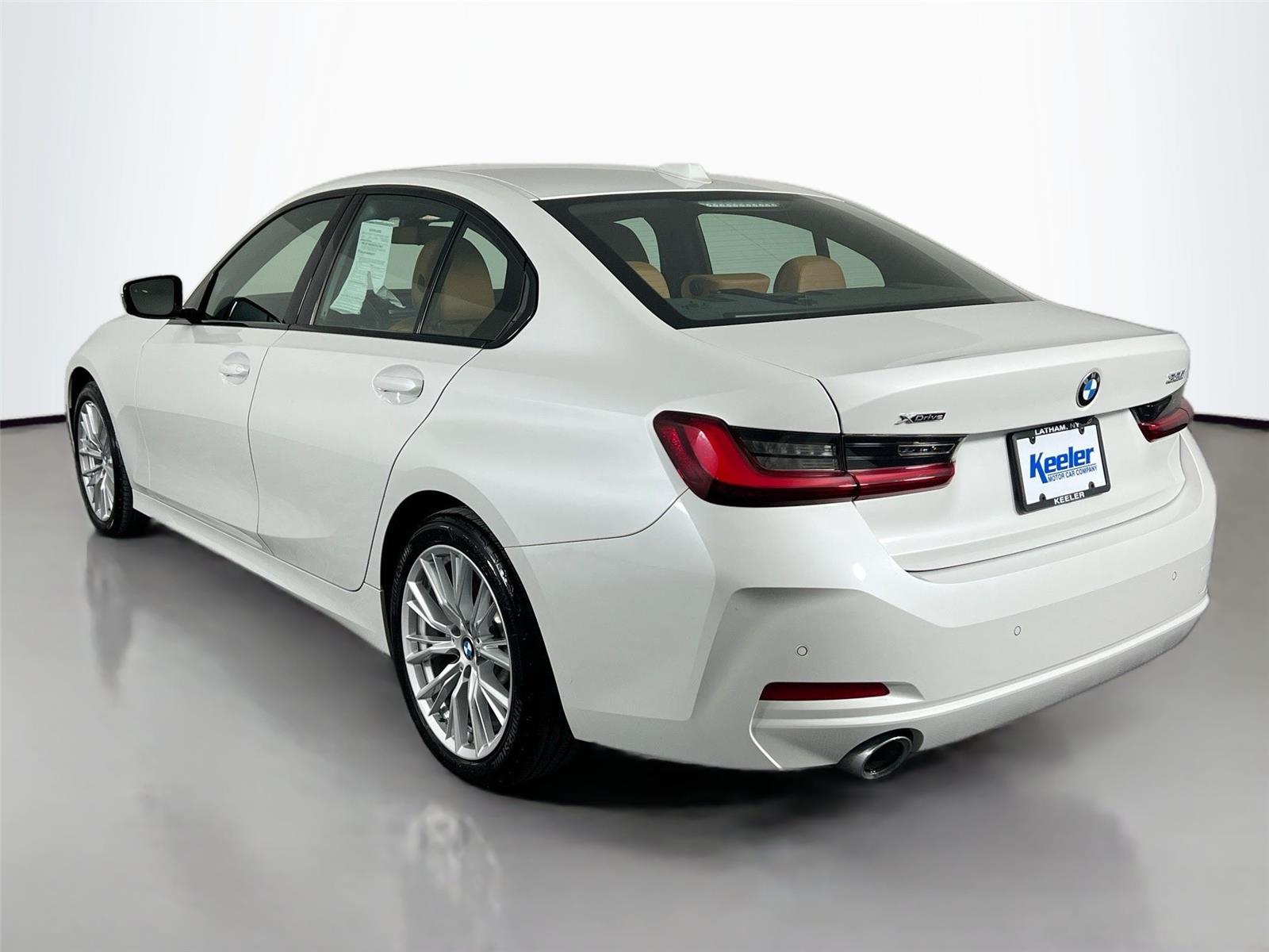 2023 Bmw 330i xDrive photo 4