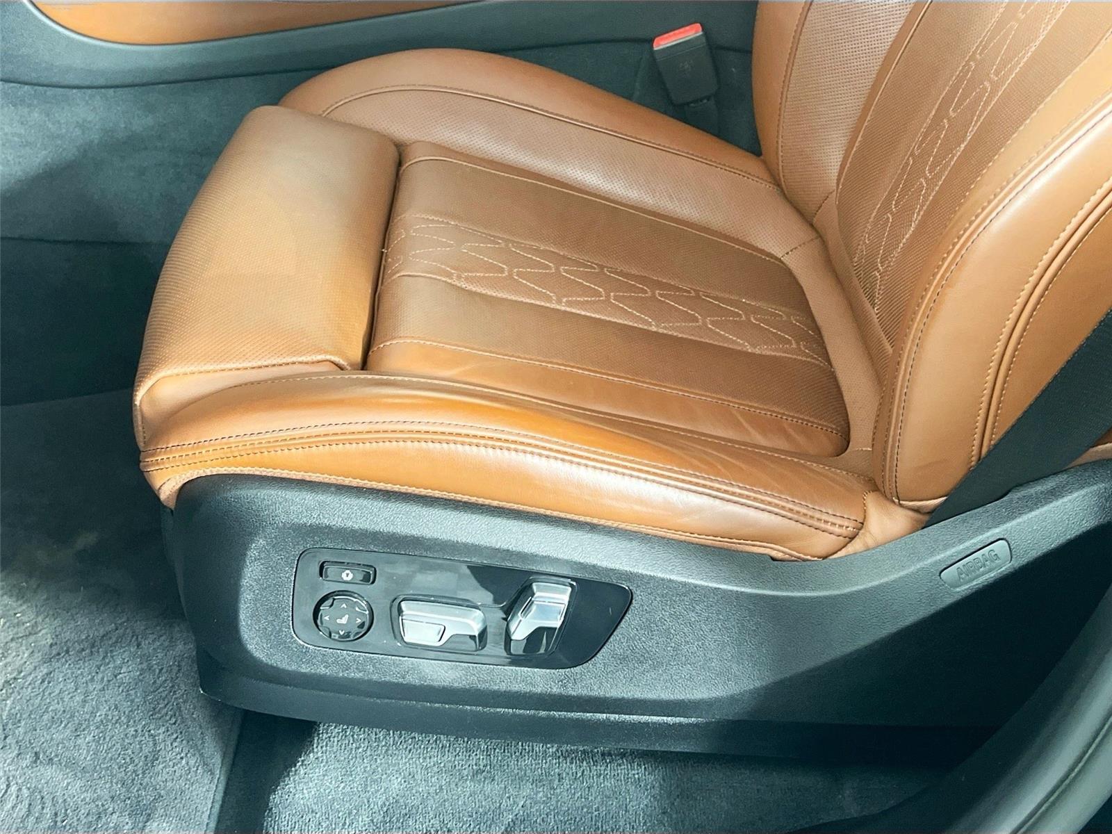 2024 BMW X5 M60i - Photo 19