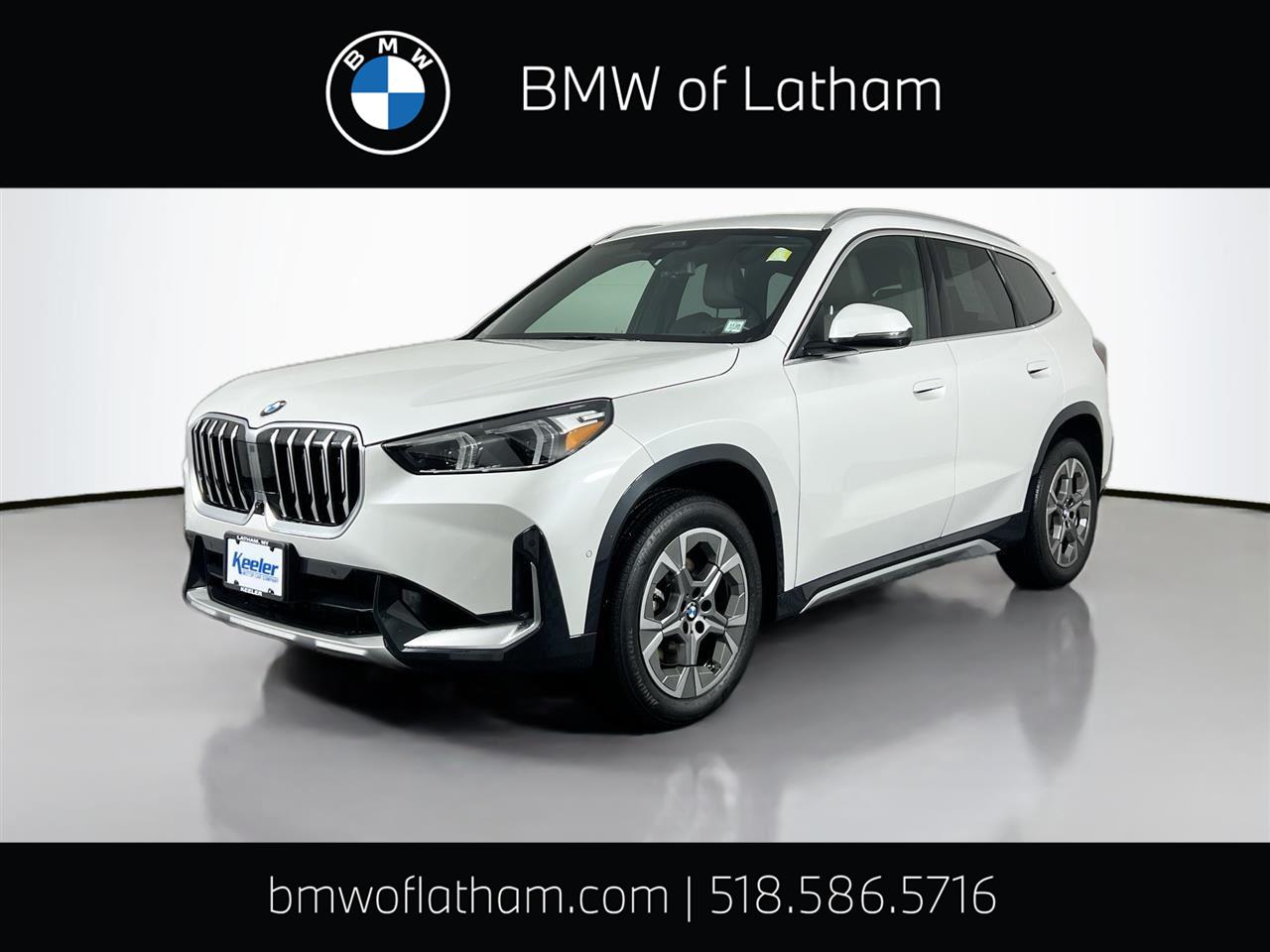 2025 BMW X1 28i's photo
