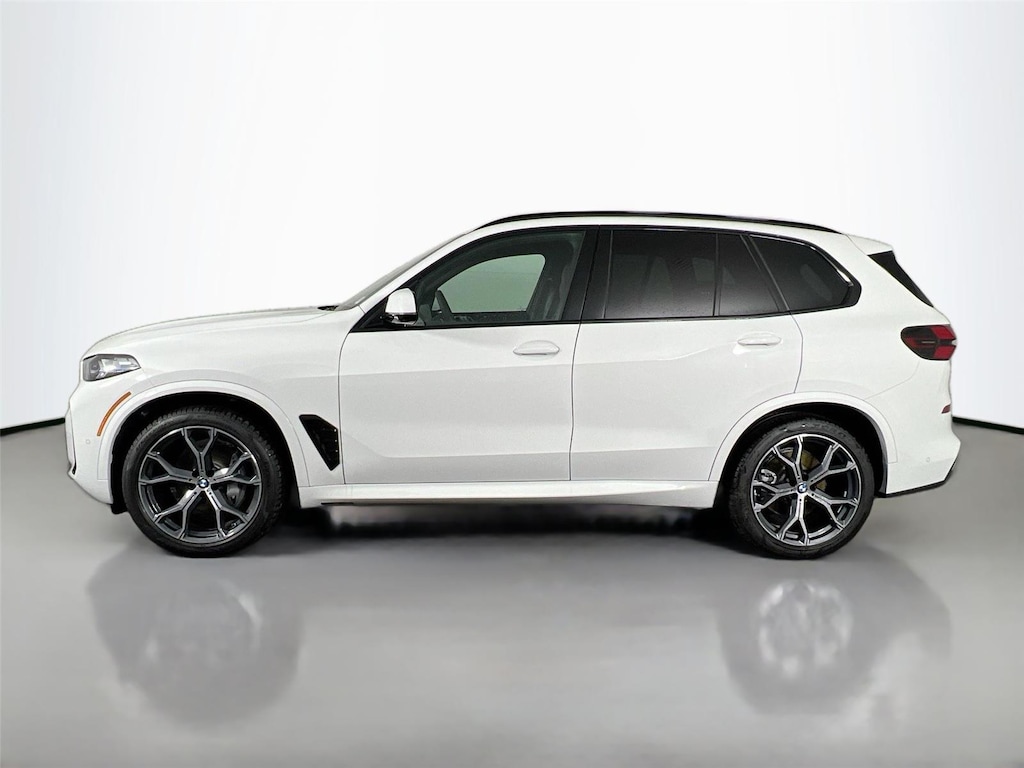 New 2026 BMW X5 xDrive40i SUV