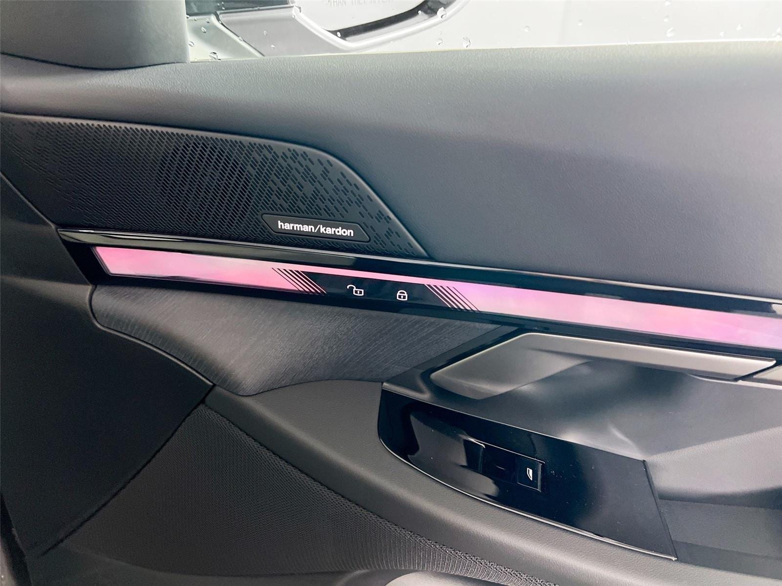2026 BMW 5 Series 530i - Photo 29