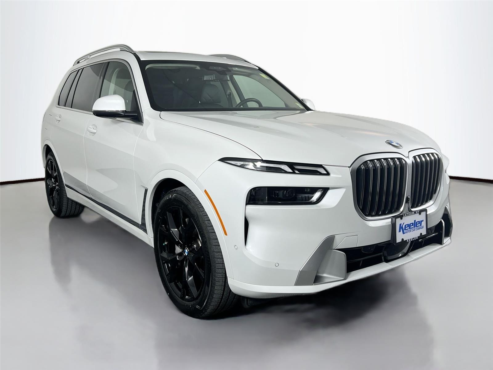 2025 BMW X7 40i - Photo 8