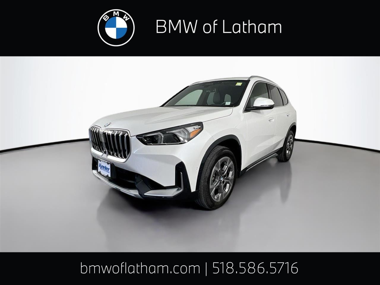2025 BMW X1 28i's photo