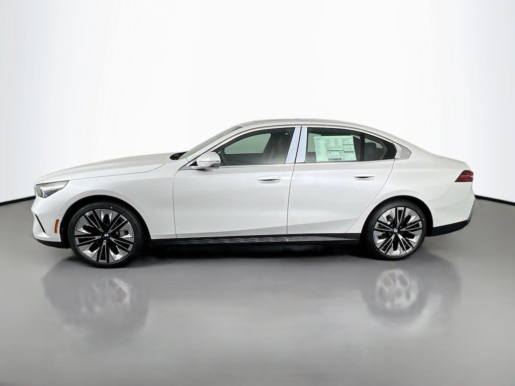 Used 2026 BMW 530i xDrive Sedan