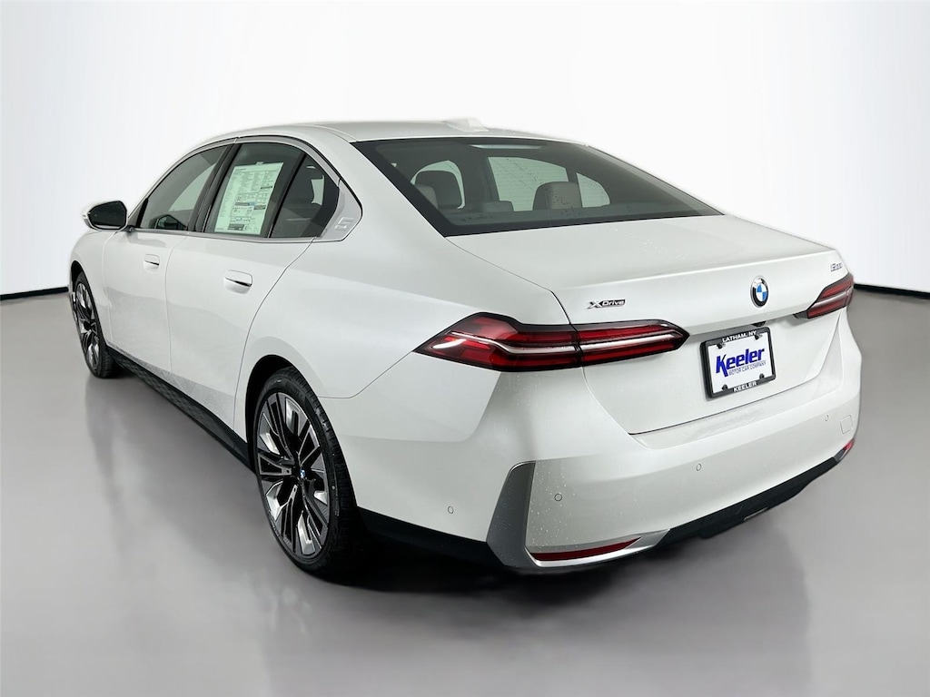 Used 2026 BMW 530i xDrive Sedan