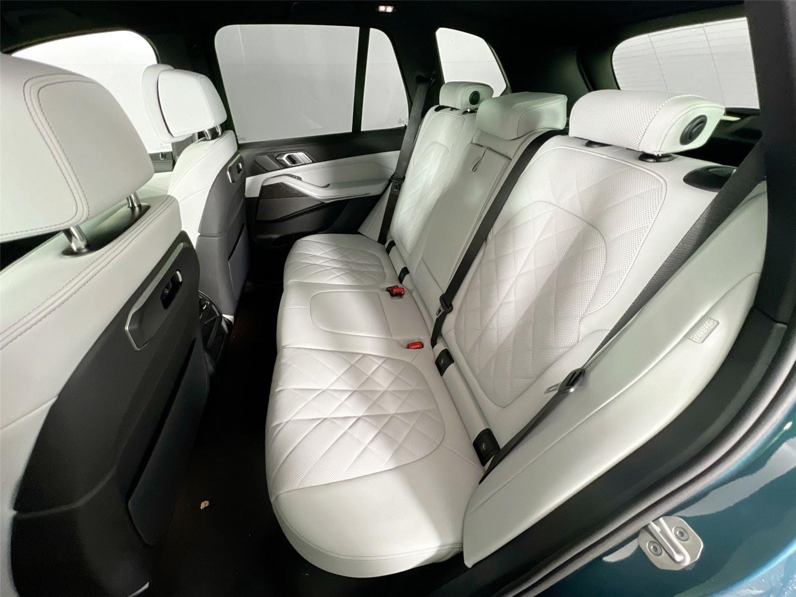 2026 BMW X5 50e - Photo 25