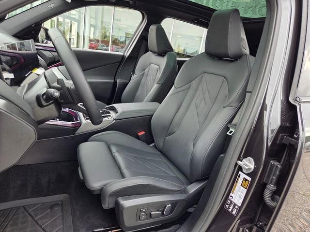 2025 BMW X3 30 - Photo 9