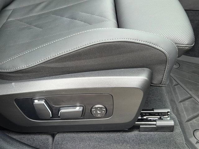2025 BMW X3 30 - Photo 22