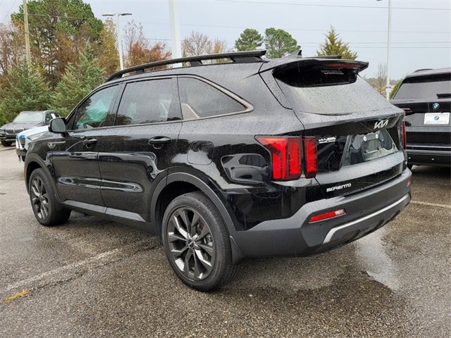 2023 Kia Sorento X-Line EX photo 2