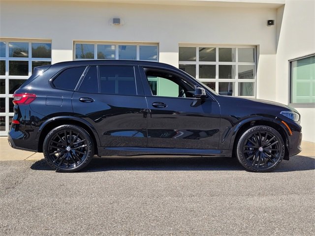 2023 Bmw X5 M50i photo 2