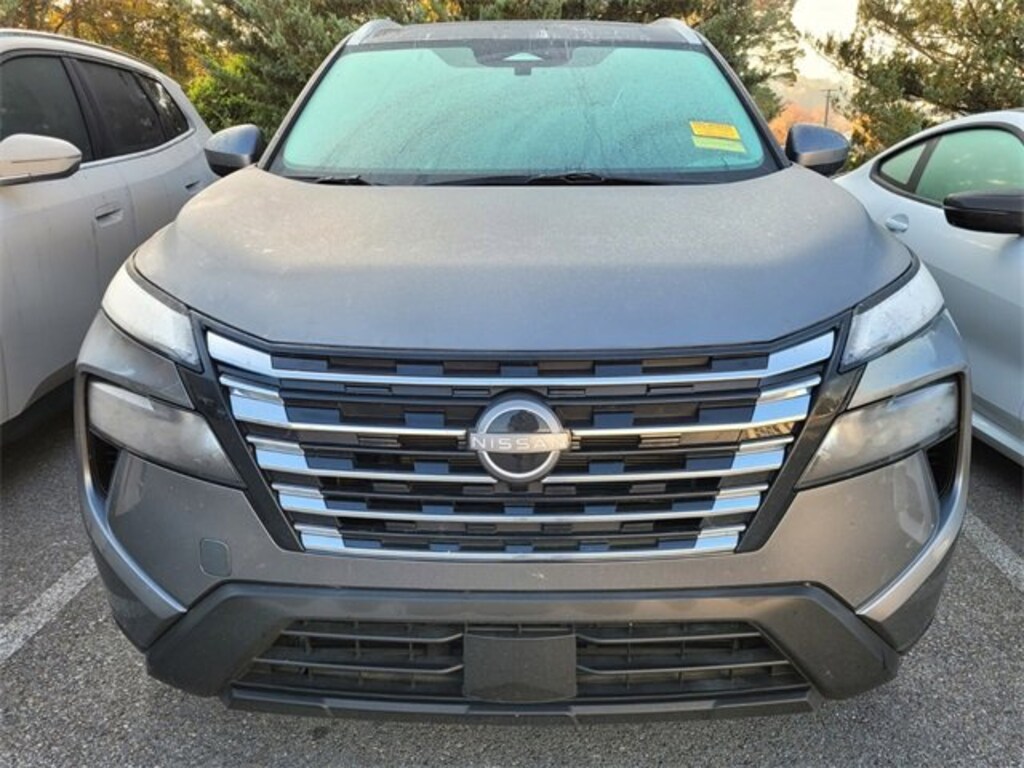 Used 2025 Nissan Rogue SV SUV