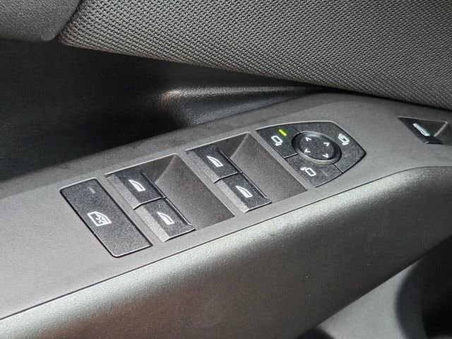 2025 BMW X3 30 - Photo 41