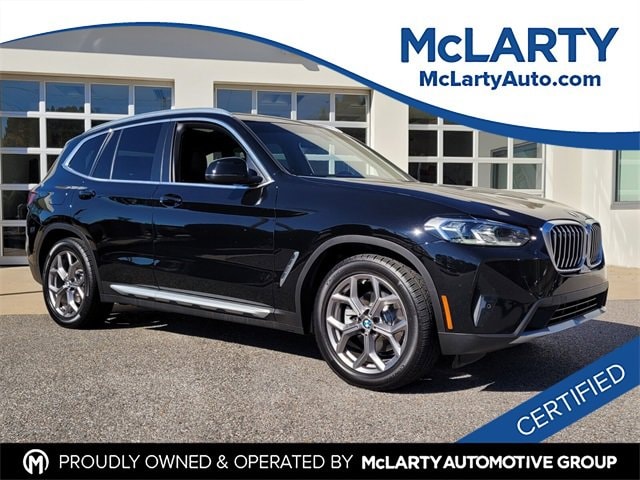 2022 BMW X3 30i's photo