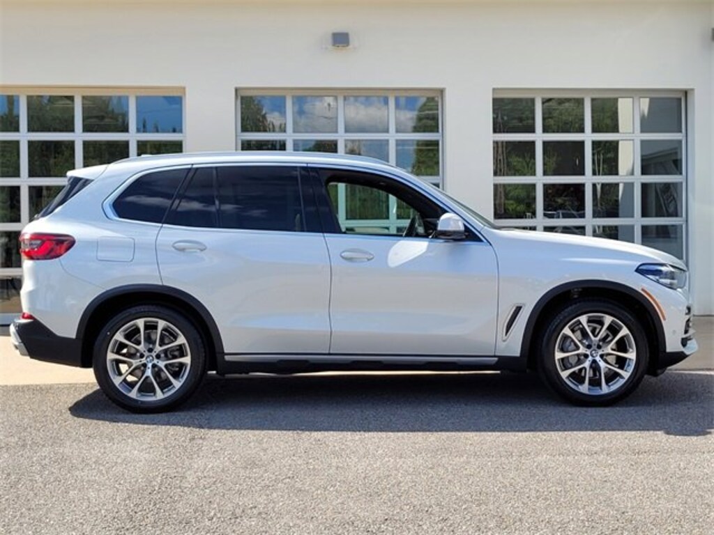 Used 2021 BMW X5 xDrive40i SUV