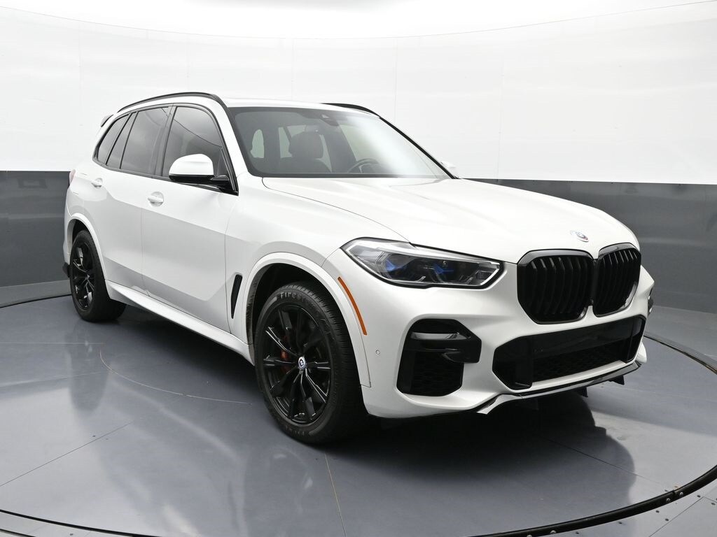 2022 Bmw X5 M50i photo 2