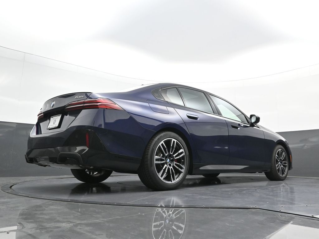 2026 BMW 5 Series 540i - Photo 28