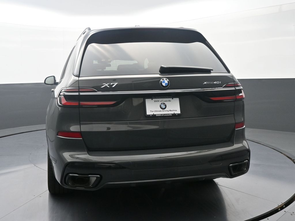 2026 BMW X7 40i - Photo 6