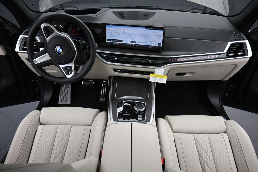 2026 BMW X7 40i - Photo 14