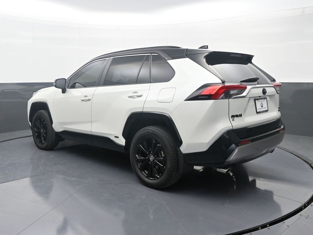 Used 2022 Toyota RAV4 Hybrid XSE SUV