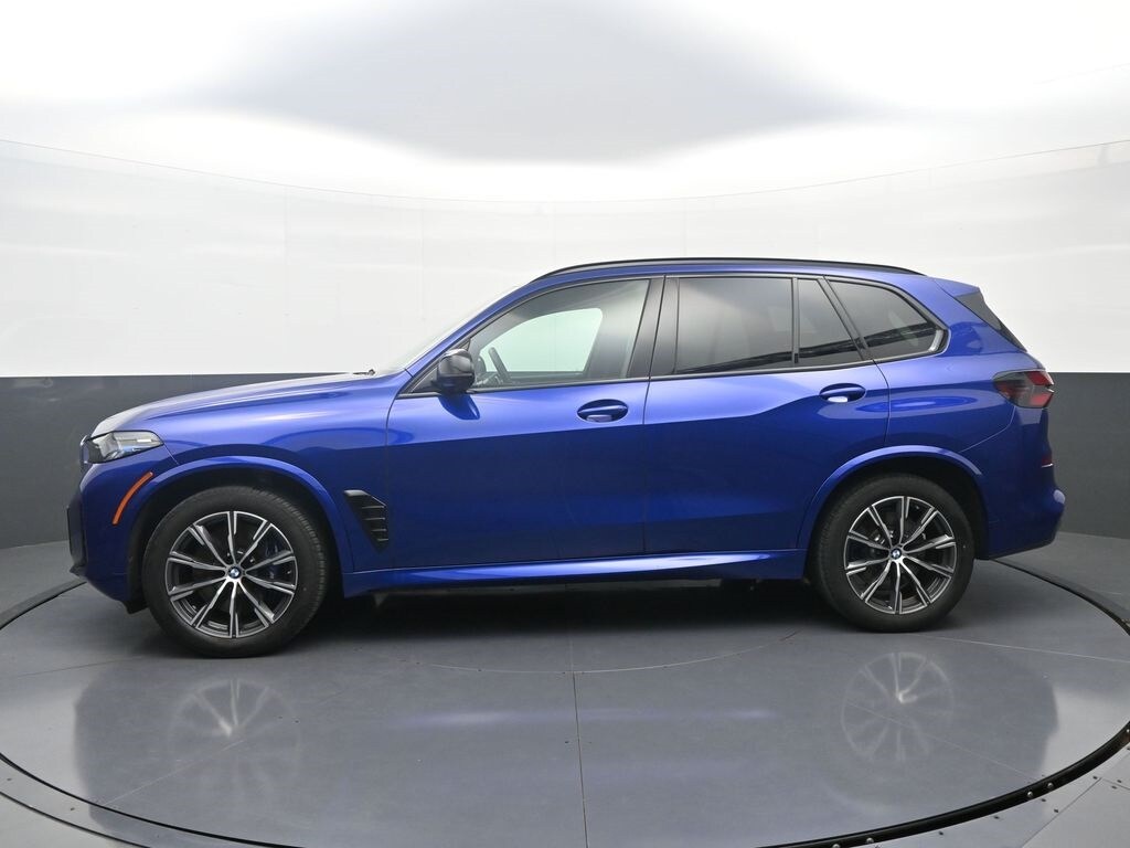 2025 Bmw X5 M60i photo 3