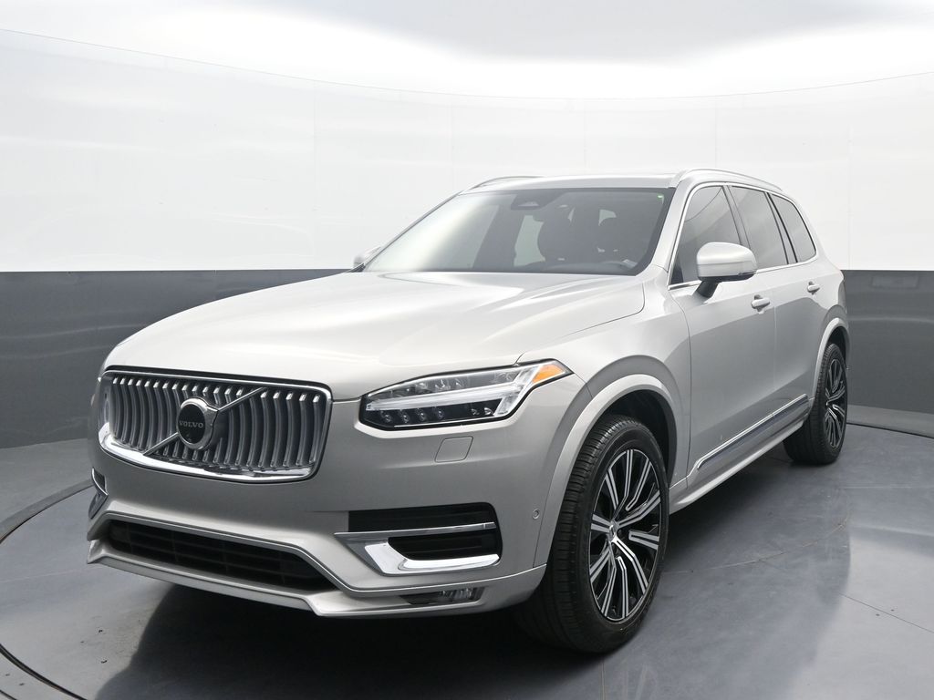 2024 Volvo XC90 B6 Plus 7-Seater Bright theme 4WD's photo