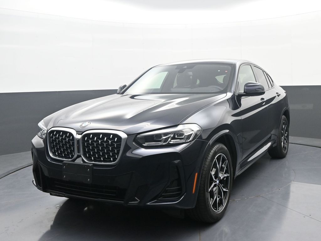 2025 BMW X4 xDrive30i's photo