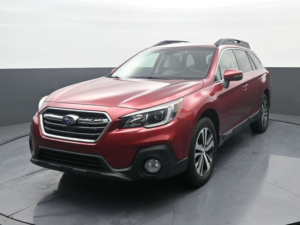 2019 Subaru Outback Limited's photo