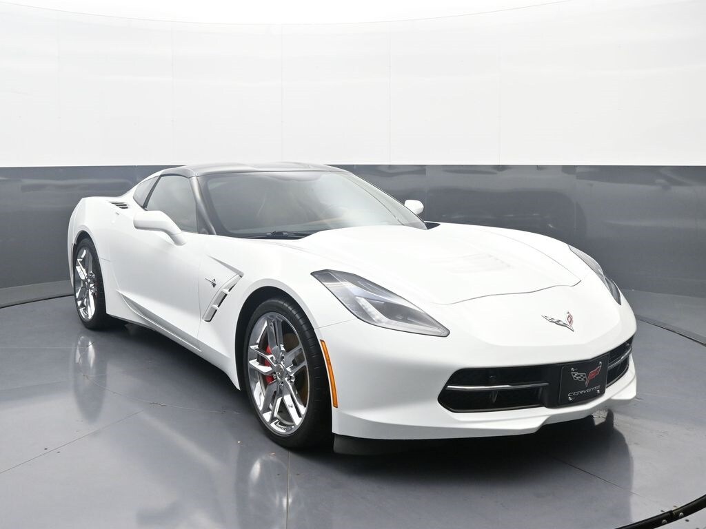 2019 Chevrolet Corvette Stingray 2LT photo 3