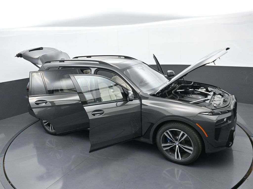 2026 BMW X7 40i - Photo 38