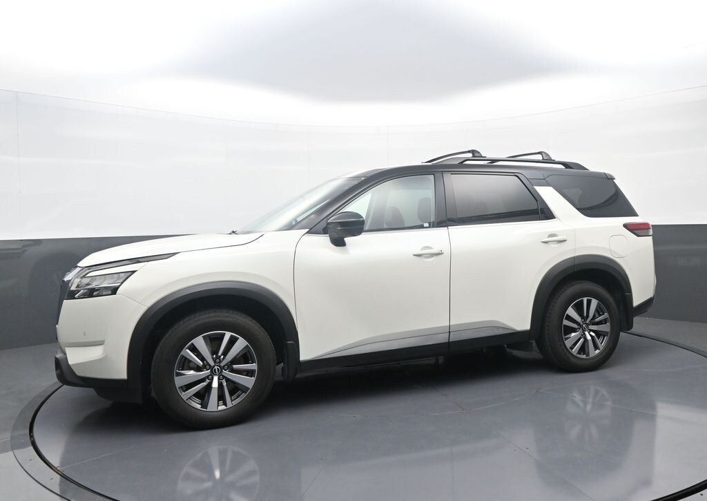 Used 2022 Nissan Pathfinder SL SUV