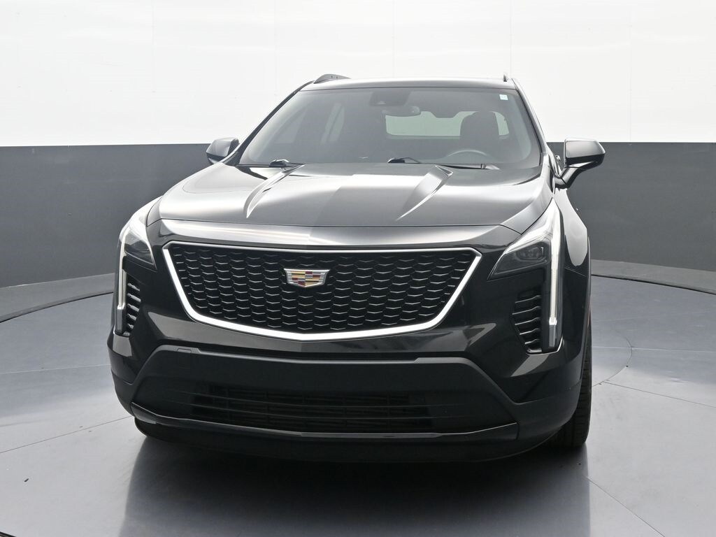 2020 Cadillac XT4 Sport photo 2