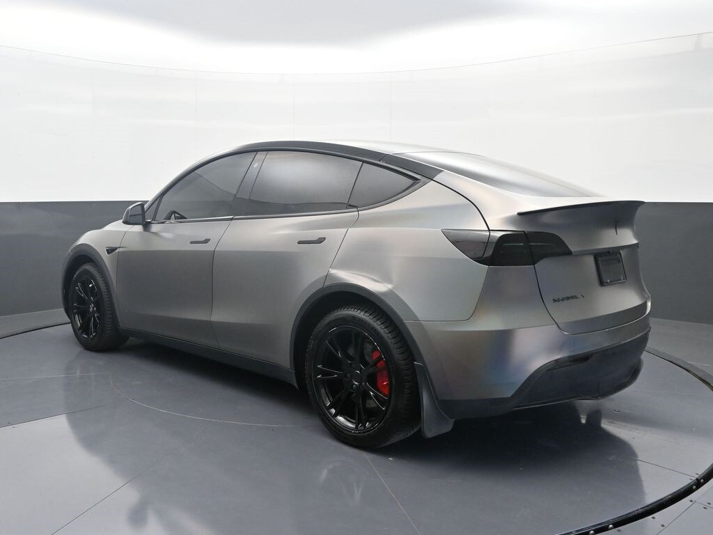 2020 Tesla Model Y Long Range photo 4