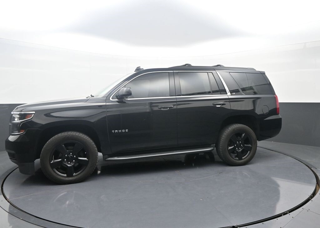 2020 Chevrolet Tahoe LT photo 2