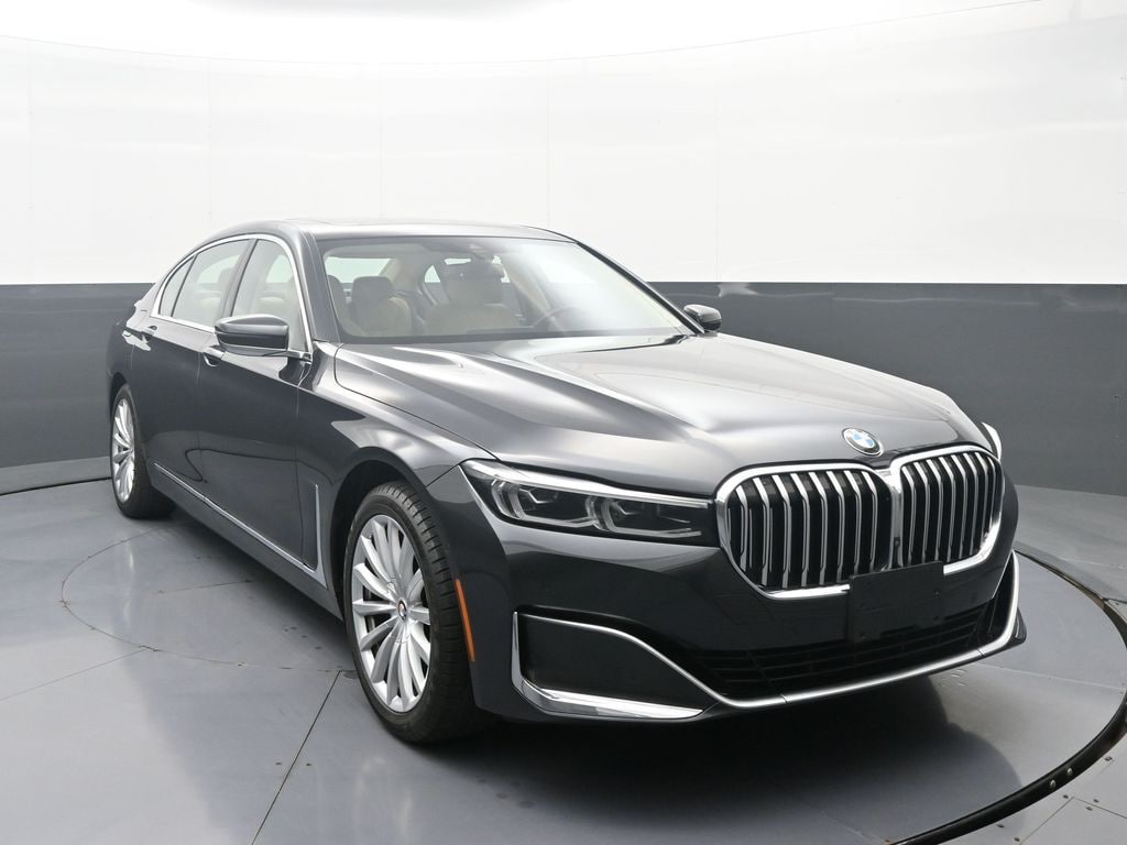 Used 2022 BMW 7 Series 740i xDrive Sedan