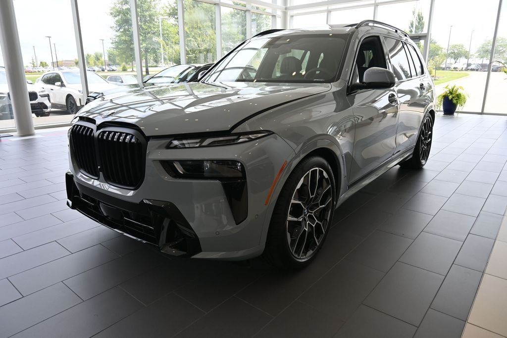 New 2027 BMW X7 xDrive40i SUV