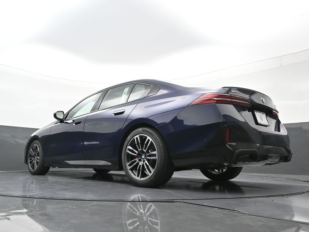 2026 BMW 5 Series 540i - Photo 26