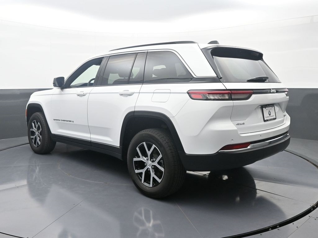 Used 2024 Jeep Grand Cherokee Limited SUV