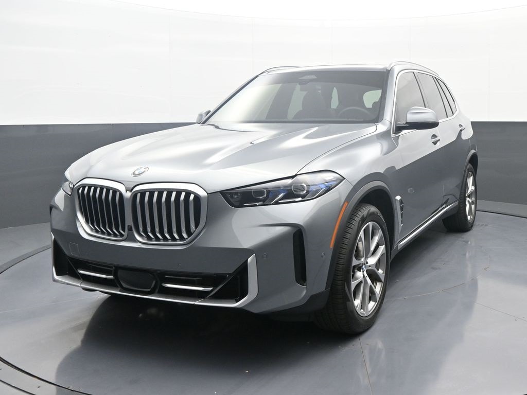 2024 BMW X5 40i's photo