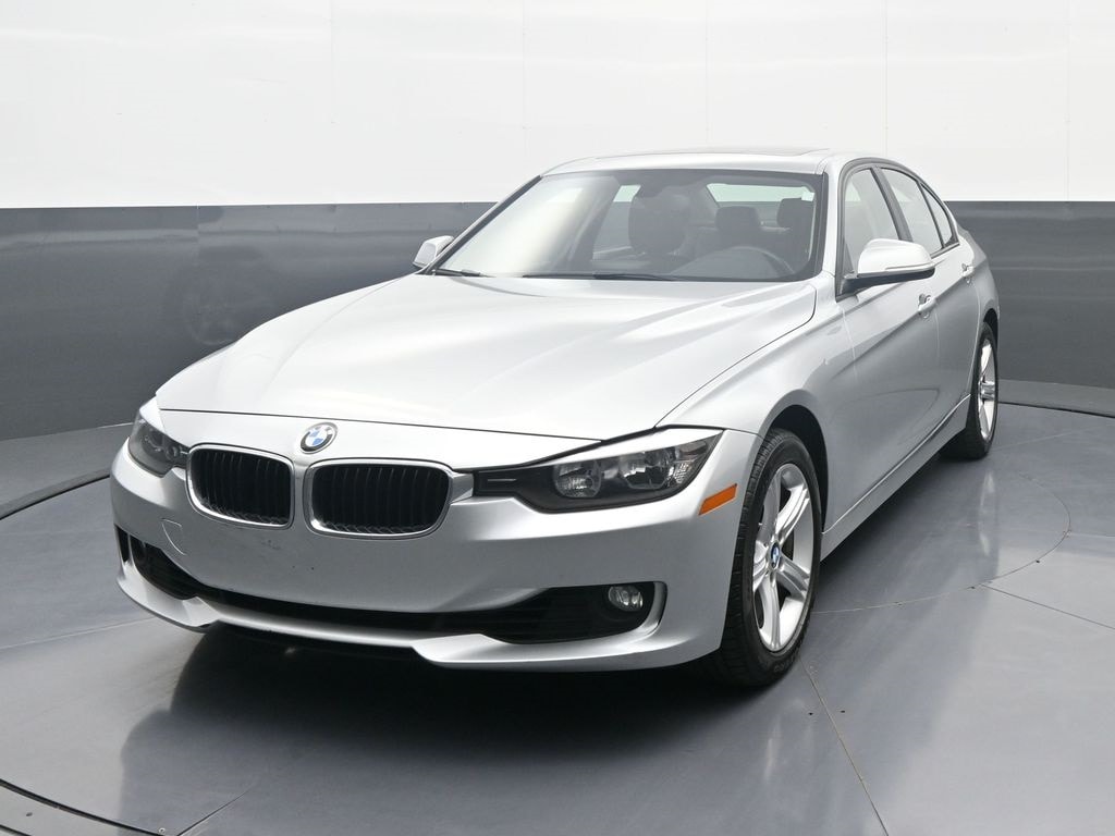 2013 BMW 3 Series 328i's photo