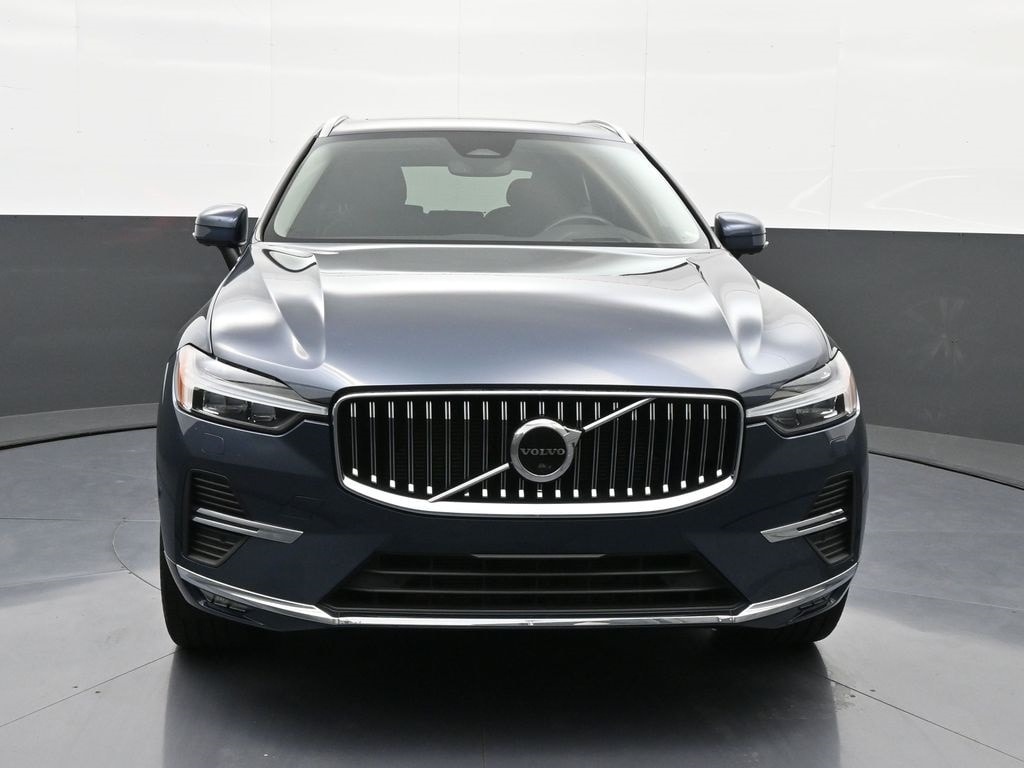 Used 2022 Volvo XC60 Inscription with VIN YV4L12RL5N1042181 for sale in Louisville, KY
